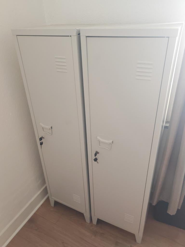 Armoires métalliques