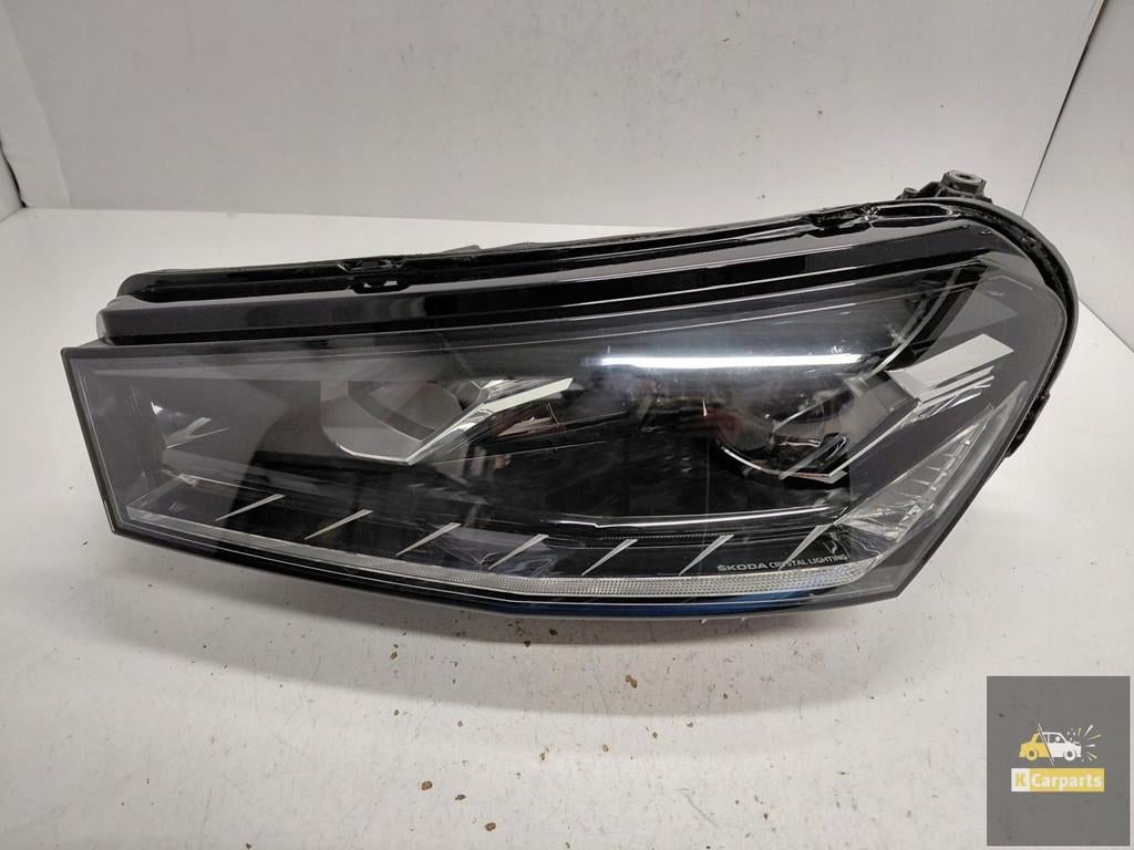 6VB.941.015.A, Liens de feux LED complets pour Skoda Fabia I, Infoline@skoda-auto.cz, Tr. Vaclava Klementa 869
293 01  Mlada Boleslav, CZ