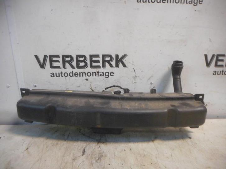 RUITENSPROEIERRESERVOIR Opel Omega B (25 / 26 / 27) (UG), Auto-onderdelen, Ruiten en Toebehoren, Opel, Gebruikt