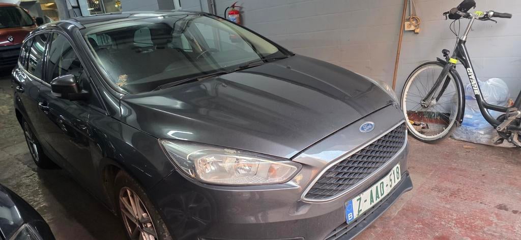 Ford Focus 1.5TDCI 2016 Automatique, Auto's, Euro 6, 4 cilinders, Automatische klimaatregeling, Zilver of Grijs
