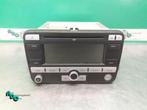 Radio/Lecteur CD d'un Volkswagen Jetta (Jetta 05-), Autos : Pièces & Accessoires, Volkswagen, -, 3 mois de garantie, Utilisé