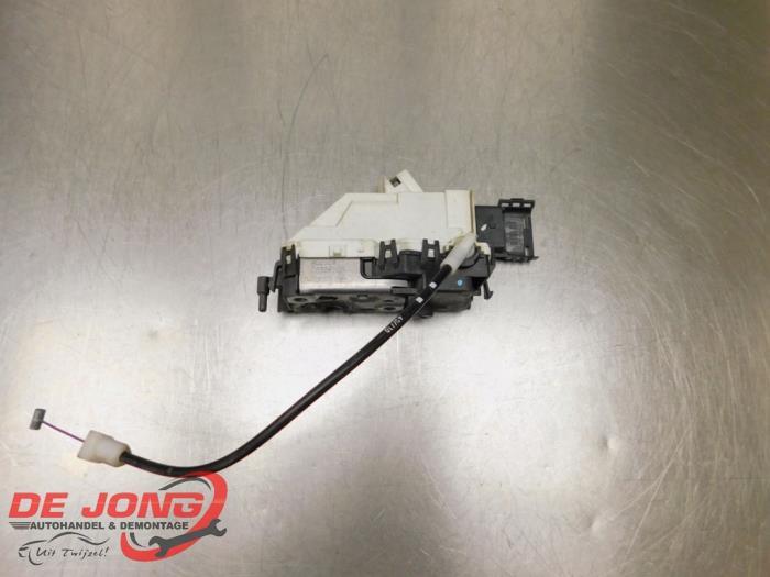 Serrure portière mécanique 4portes avant droite d'un Citro, -, 3 mois de garantie, Utilisé, -