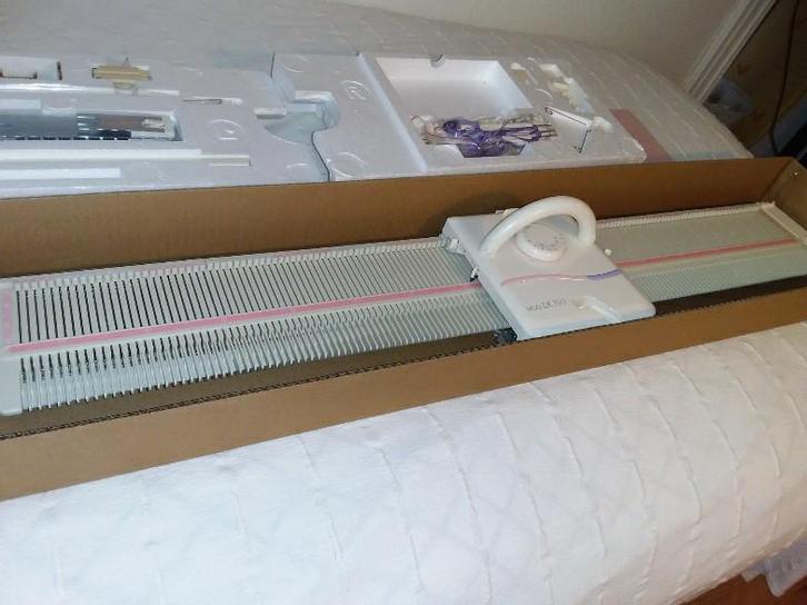 Breimachine Silverreed LK150, Hobby en Vrije tijd, Breien en Haken, Nieuw, Breien, Machine, Ophalen