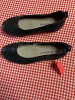 Nieuwe ballerina’s van Damart, Enlèvement