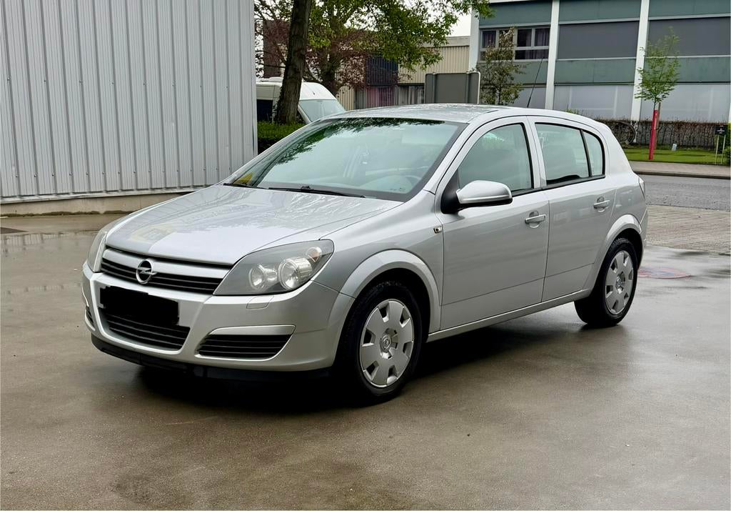 Opel Astra 1.4 benzine - 113.000km - GEKEURD VOOR VERKOOP!, Autos, Argent ou Gris, Achat, Système audio, Boîte manuelle