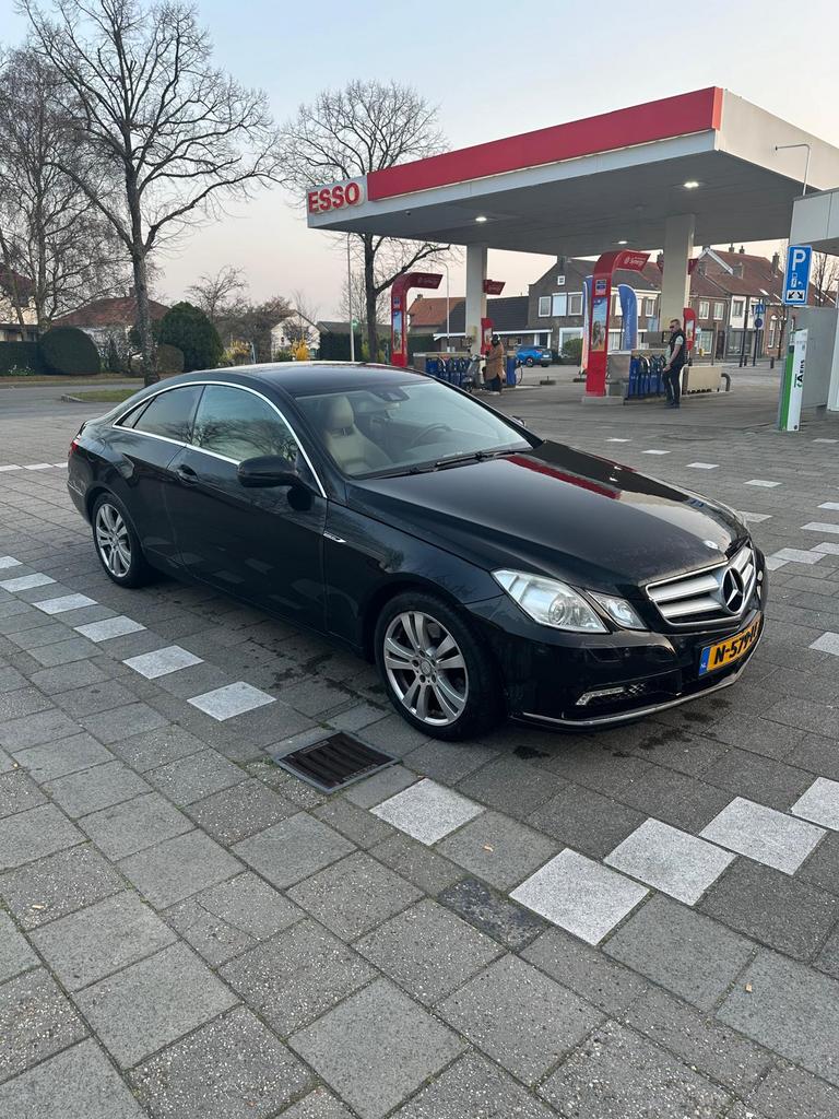 Mercedes E300 Coupé – 2010 – 6 cilinder Automaat, Automaat, 4 zetels, Leder, Particulier