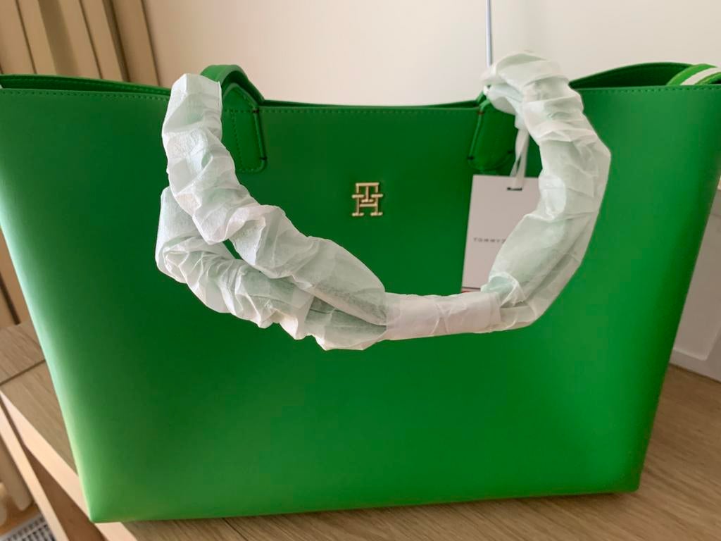 Tommy Hilfiger iconische groene draagtas, Handtassen en Accessoires, Tassen | Damestassen, Ophalen, Nieuw, Groen, Handtas