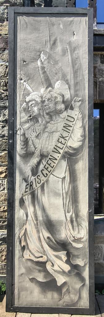 entre-deux-guerres, deux anges en grisaille (vers 1930), Antiquités & Art, Antiquités | Objets religieux, Enlèvement