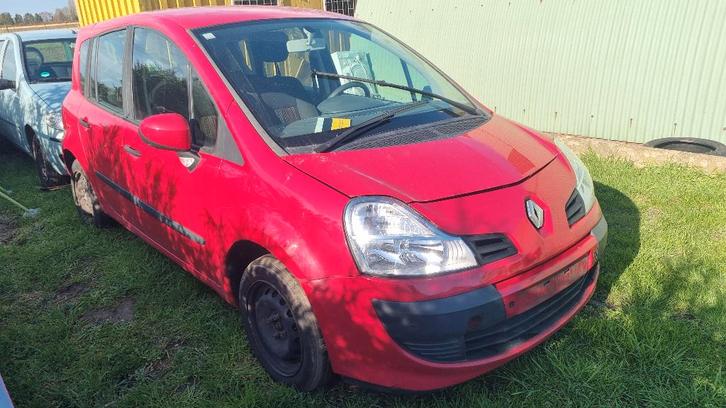 Renault Modus  1.2benzin  114.000km automatic problem, Auto's, Renault, Particulier, Modus, Benzine, Euro 4, Berline, 5 deurs