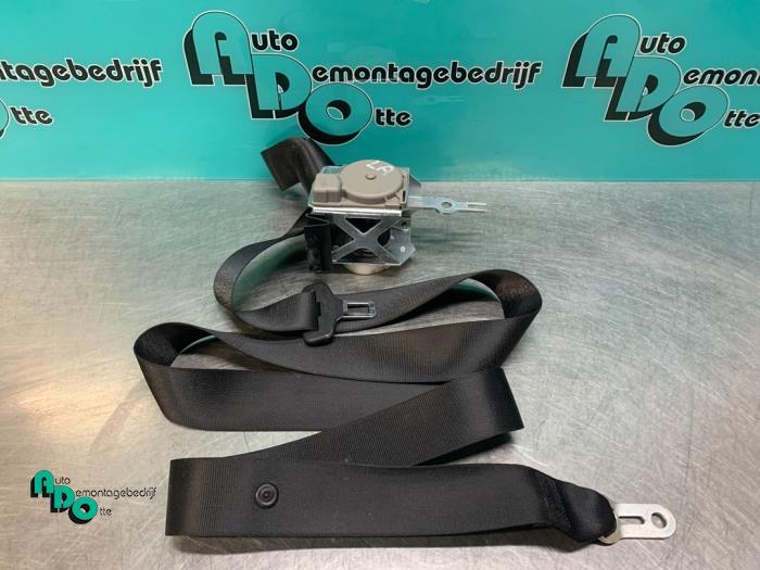 Veiligheidsgordel links-achter van een BMW 3-Serie (3-Serie, Auto-onderdelen, Interieur en Bekleding, BMW, Gebruikt, 3 maanden garantie