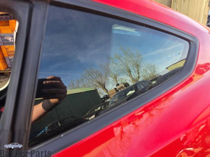 Driehoeks Ruit links-achter van een Ford Usa Mustang, Auto-onderdelen, Ruiten en Toebehoren, Amerikaanse onderdelen, Gebruikt