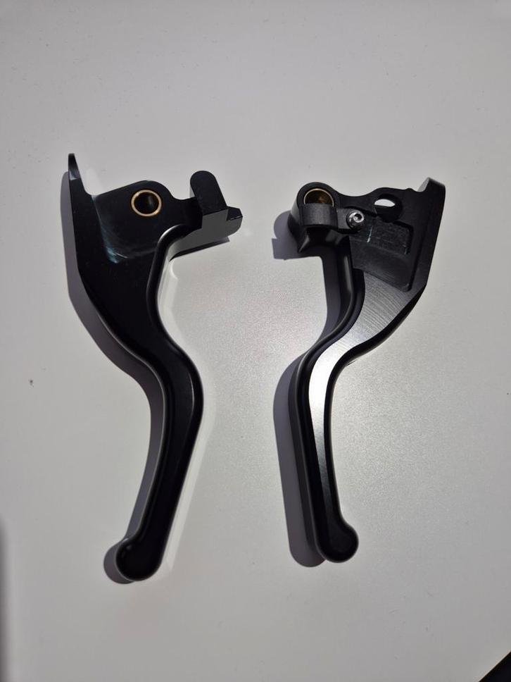 Leviers Harley-Davidson 2doigts️, Motos, Pièces | Harley-Davidson, Utilisé