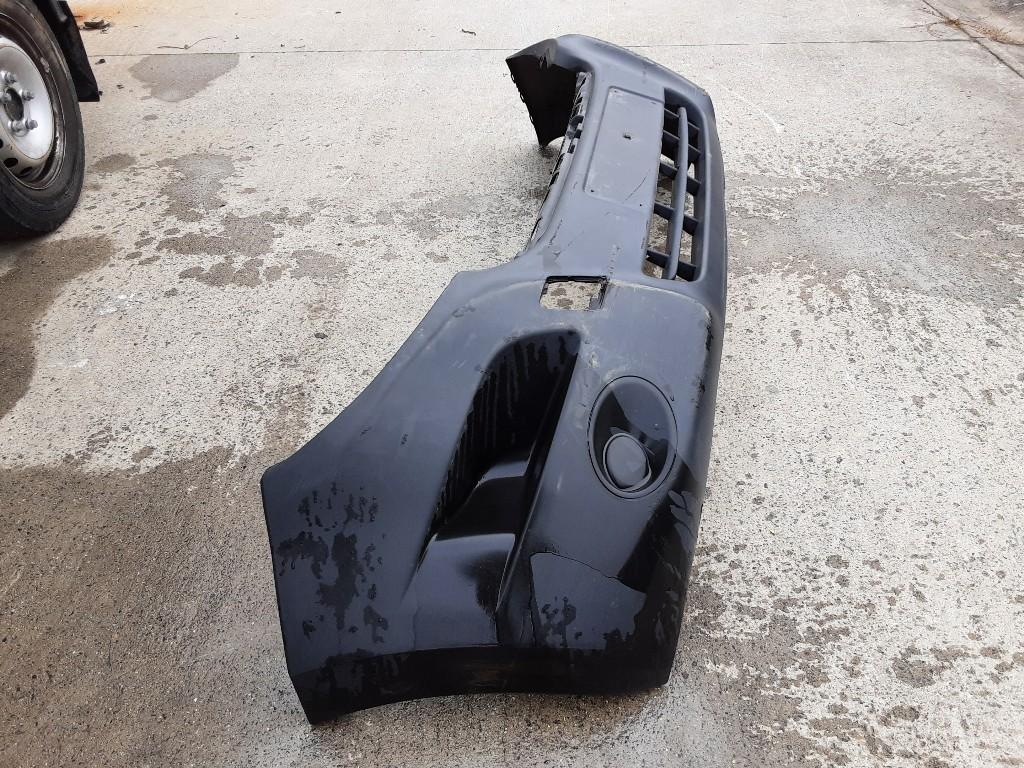 PARE-CHOCS AVANT Renault, Utilisé, Avant, Renault, Pare-chocs