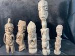 Lot 1 de 5 statues africaines, Enlèvement ou Envoi