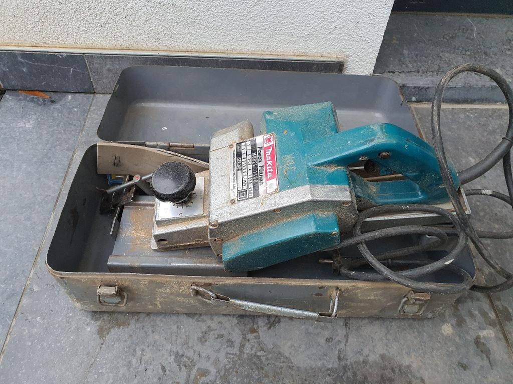 raboteurs Makita, Bricolage & Construction, Raboteuses, Enlèvement, Comme neuf, Électrique