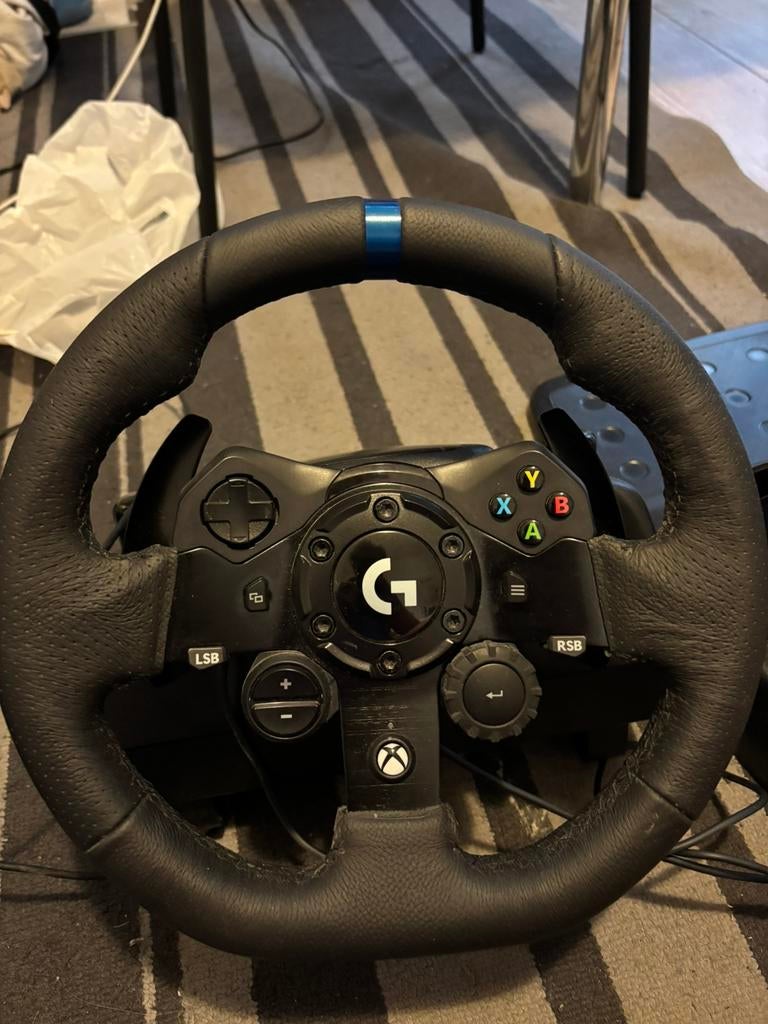 Logitech G923 Trueforce simracing stuur + playseat Challenge, Ophalen, Zo goed als nieuw, Xbox One