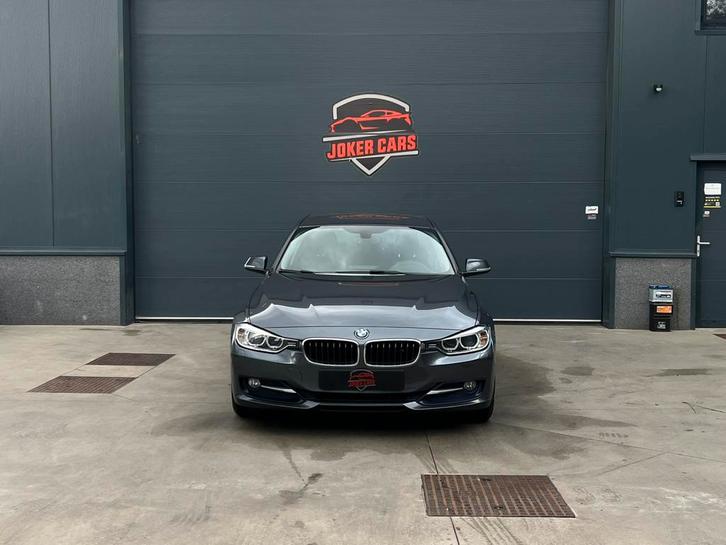 BMW 318d Automaat Xenon Leder Navi CruiseCntrl EURO5B, Auto's, BMW, Bedrijf, Te koop, 3 Reeks, ABS, Airbags, Airconditioning, Diesel