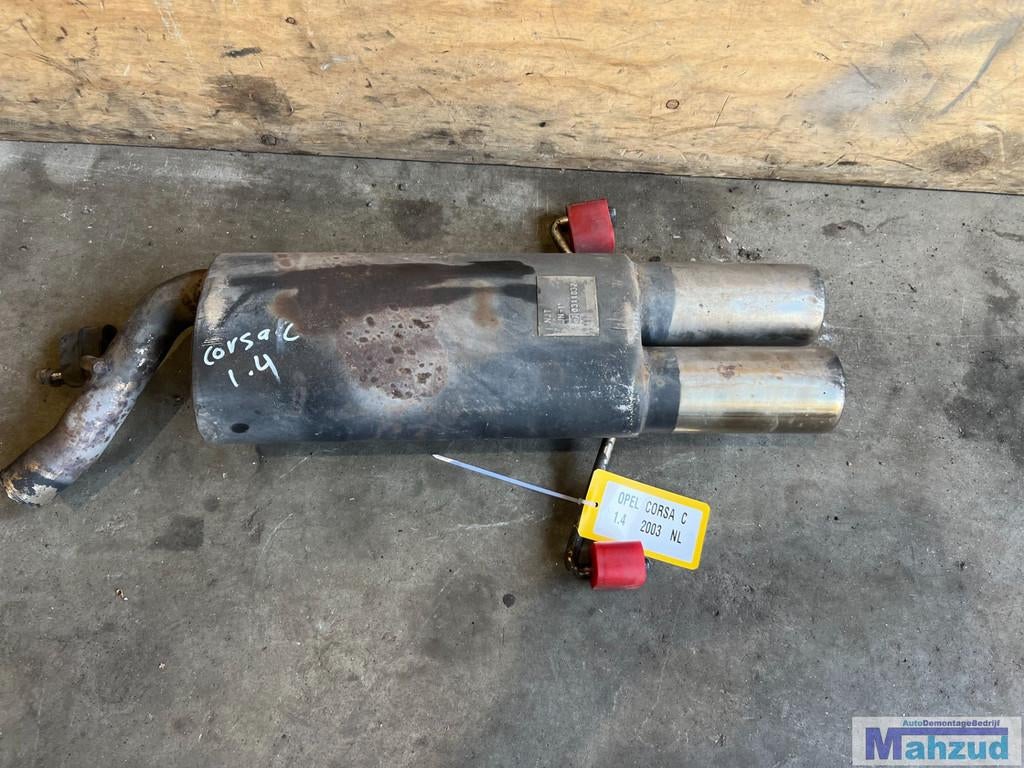 Silencieux d' chappement OPEL CORSA C 2000-2005, Opel Automobile GmbH, Opel, Bahnhofsplatz 1
65423  Russelsheim am Main, DE, Kontakt@opel-infoservice.de