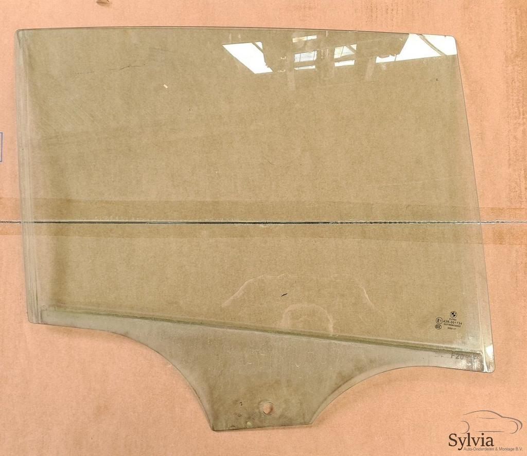 Zijruit raam achterdeur rechts BMW 1 serie F20 7242558, Gebruikt, -, -, Ophalen of Verzenden
