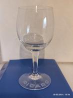 Rare : Verre RICARD gravé à l'acide dans le pied ., Collections, Enlèvement ou Envoi, Comme neuf, Ustensile