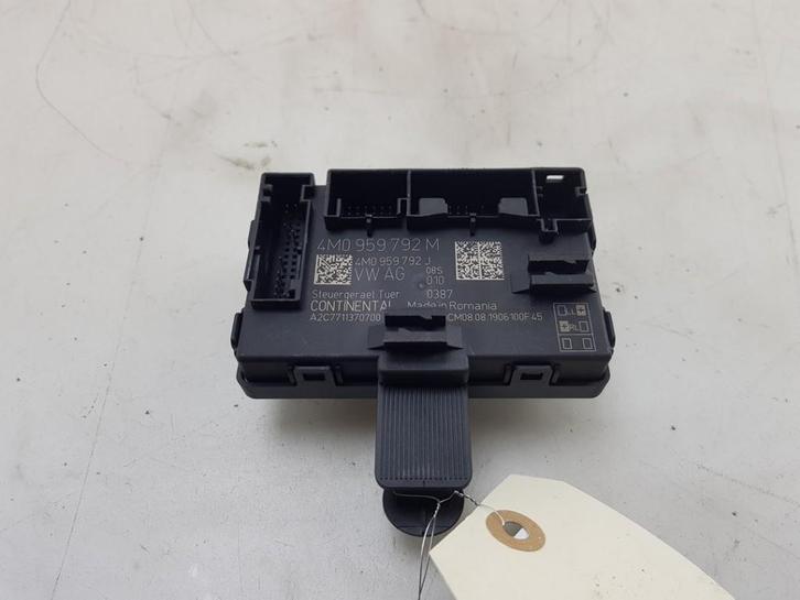 ORDINATEUR VEROUILLAGE CENTRALISE Audi E-Tron (GEN), Autos : Pièces & Accessoires, Électronique & Câbles, Audi, Utilisé