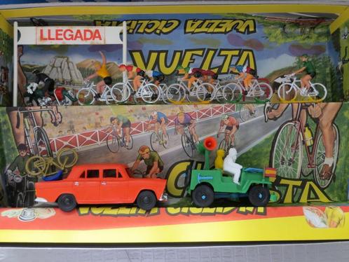 cyclistes BOITE VUELTA RARE MADE IN SPAIN +-1960 NO SALZA PR, Collections, Jouets, Utilisé, Enlèvement ou Envoi