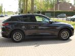 Alfa Romeo Stelvio 2.2 JTD Navi LaneA CC CarApp Camera Alu 4, Auto's, Alfa Romeo, Stof, Gebruikt, 4 cilinders, Zwart