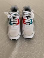 Nike air max 90 belle couleur, Sports & Fitness, Basket, Neuf