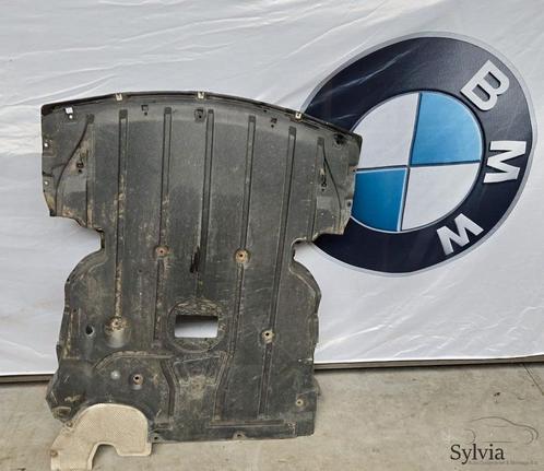 Bodemplaat onderplaat motorruimte BMW 3 serie E90 E91 E92 +, Auto-onderdelen, Carrosserie, Gebruikt, Ophalen of Verzenden