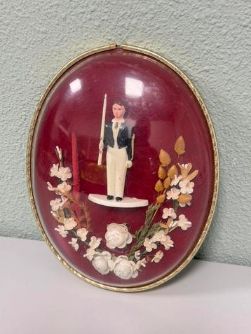 Antieke ronde stolp ovaal handgemaakt poppetje bloemen 1900 beschikbaar voor biedingen