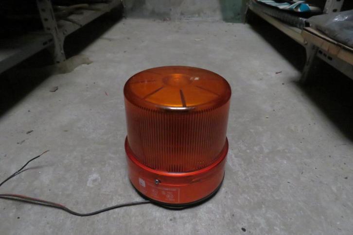 2 feux clignotants orange 1 feu clignotant LED, Autos : Divers, Accessoires de voiture, Utilisé, Enlèvement ou Envoi