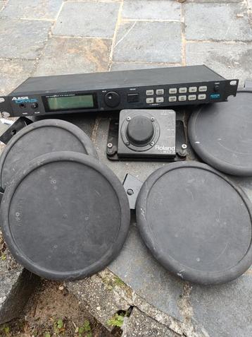 Roland Pads Roland kd-7 Alesis dm5 beschikbaar voor biedingen