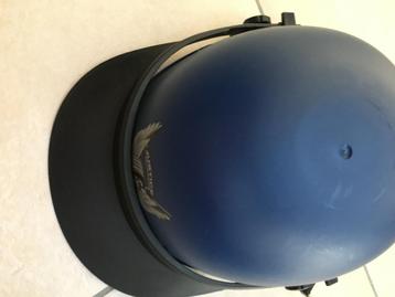 Helm politie beschikbaar voor biedingen