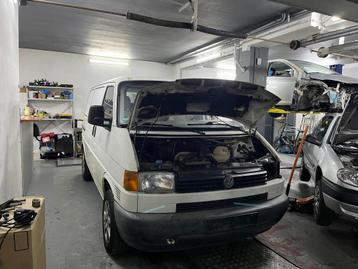 Volkswagen transporter T4 2.5i Benzine automaat DEFECT beschikbaar voor biedingen