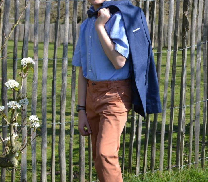 kostuumvest, hemd en strikje maat 170, Kinderen en Baby's, Kinderkleding | Maat 170, Zo goed als nieuw, Jongen, Setje, Ophalen