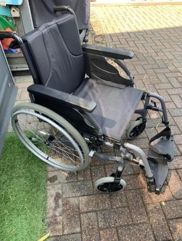 rolstoel Als nieuw rolstoel invacare action 3 beschikbaar voor biedingen