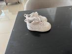 Nike kinderschoenen maat 22, Kinderen en Baby's, Ophalen, Zo goed als nieuw