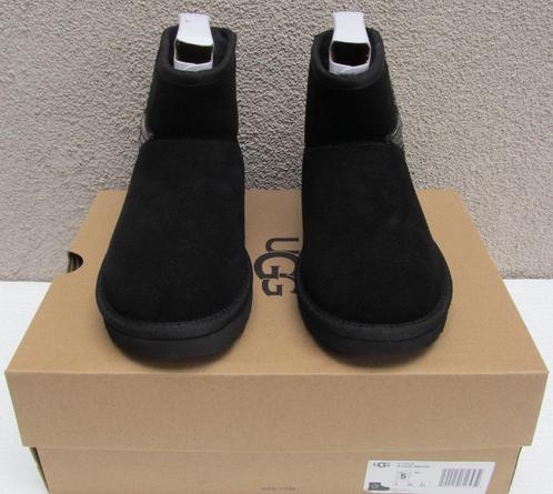 Classic Mini Star UGG Laarzen mt 36, Kleding | Dames, Schoenen, Nieuw, Snowboots, Zwart, Ophalen of Verzenden