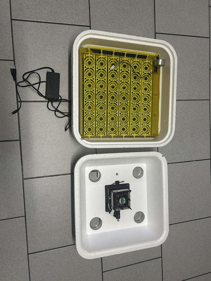 Broedkast, Tuin en Terras, Kweekspullen, Zo goed als nieuw, Ophalen