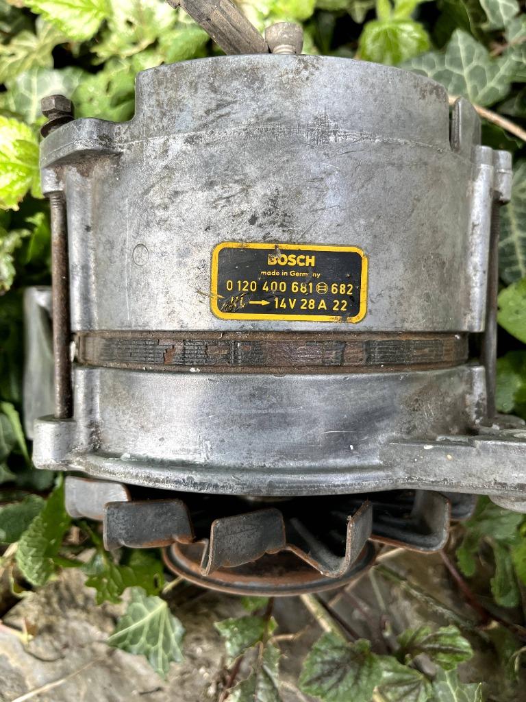 Alternateur Mercedes 280, Enlèvement ou Envoi, Utilisé