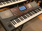 Korg pa 700, Muziek en Instrumenten, Ophalen of Verzenden, Zo goed als nieuw, 61 toetsen, Korg