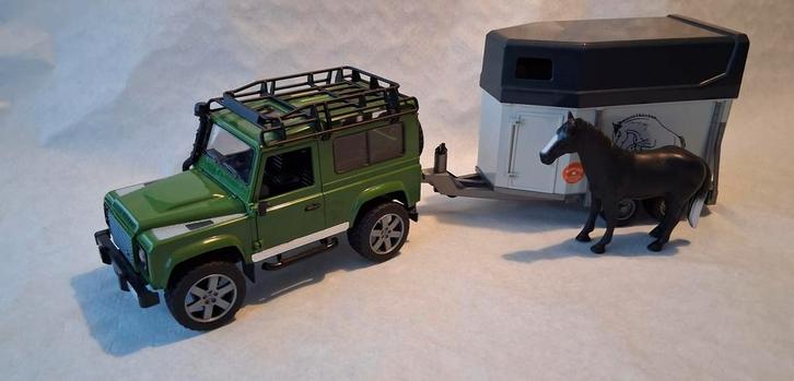 Bruder jeep met paardentrailer en paard, Enfants & Bébés, Jouets | Véhicules en jouets, Comme neuf, Enlèvement