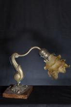 vintage lamp - stenen vaas, armworstelen en lampenkap, Ophalen