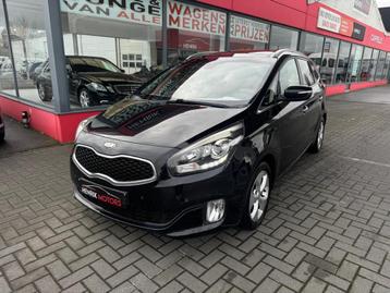 Kia Carens 1.7d •7 Plaatsen• •PANO• [KEURING + CARPASS] beschikbaar voor biedingen