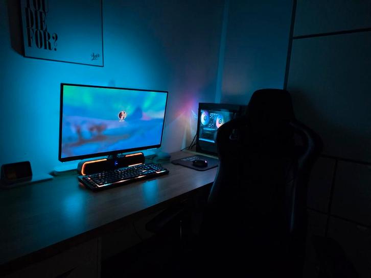 Configuration de jeu haut de gamme complète, Informatique & Logiciels, Ordinateurs de bureau, SSD, Gaming, Enlèvement