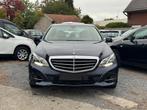 Mercedes-Benz E250 | Benzine | Automaat | Navigatie | Leder, Auto's, Automaat, Achterwielaandrijving, 4 cilinders, Blauw