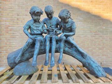 Bronzen boomstam met 3 kinderen groot model topstuk koopje !
