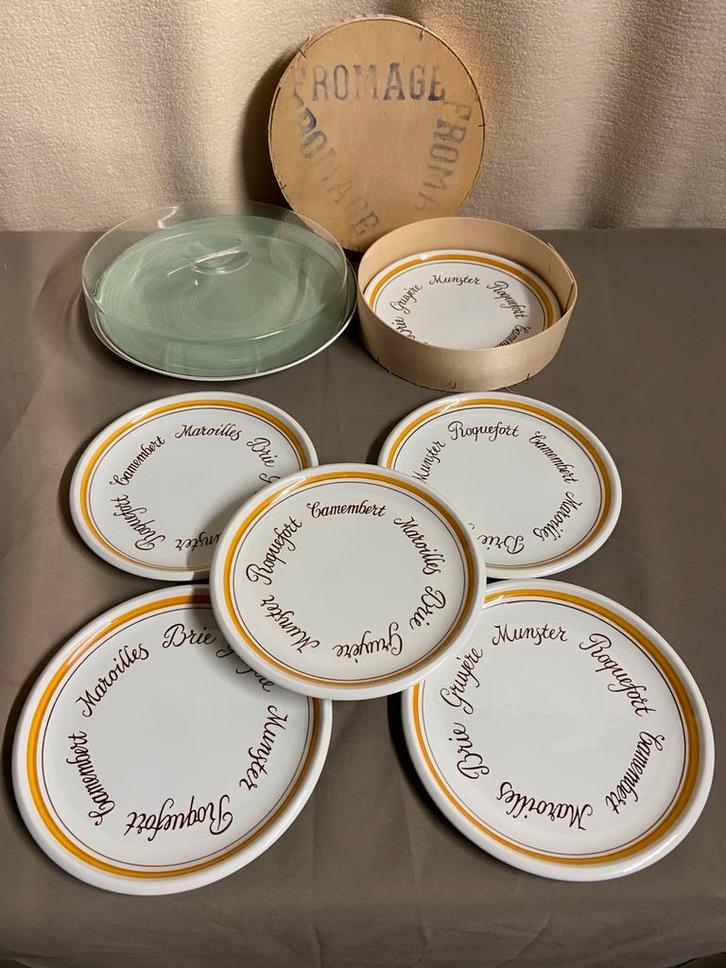 6 vintage kaasborden Boch La Louviere en presentatieschotel, Antiek en Kunst, Antiek | Servies compleet, Ophalen