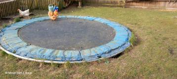 Semi-professioneel trampoline  beschikbaar voor biedingen