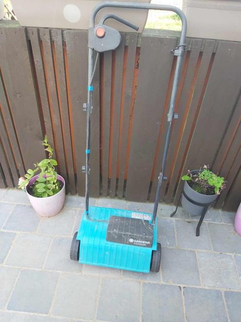 Scarificateur gardena pour pelouse, Jardin & Terrasse, Scarificateurs, Comme neuf, Électrique, Enlèvement ou Envoi